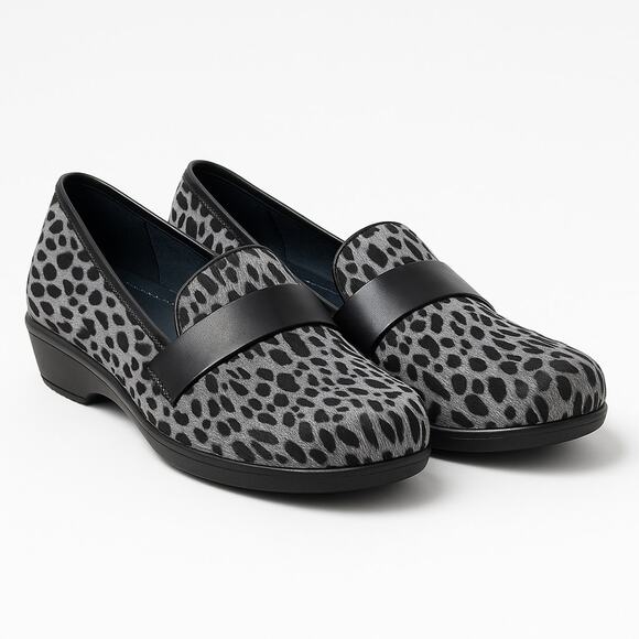 Dansko 41/9.5 Women's Black Leather Cheetah Print Slip on Flat Heel Loafer Shoes - Picture 1 of 14